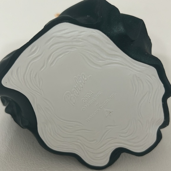 NWT Barbie collector’s series Celebration ornament special 2004 edition - Picture 13 of 15